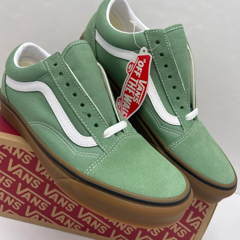 Vans Men’s Old Skool (Gum) Basil/True White Sneakers VN0A38G19M0